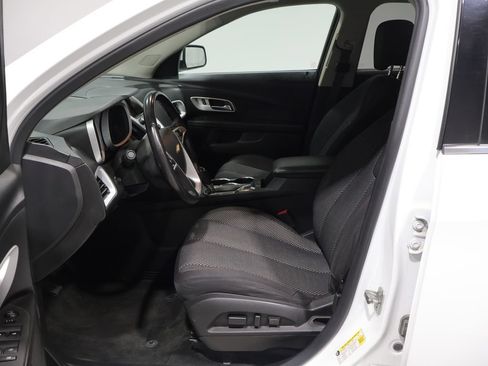 Used 2016 Chevrolet Equinox LT w/ Convenience Package AWD/4WD image 9