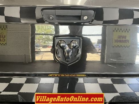 Used 2017 RAM 2500 Big Horn w/ Sport Appearance Group AWD/4WD image 30