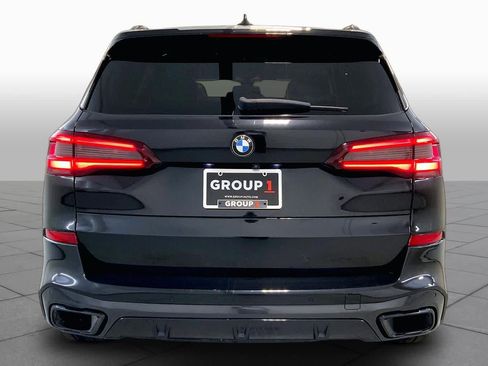 Used 2021 BMW X5 xDrive40i w/ M Sport Package AWD/4WD image 4