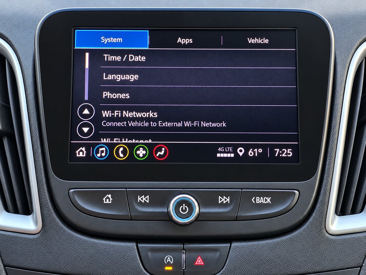 Certified 2022 Chevrolet Malibu LT FWD image 16