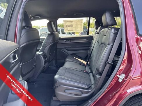 New 2025 Jeep Grand Cherokee L Altitude image 6