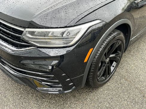 Used 2024 Volkswagen Tiguan SE R-Line AWD/4WD image 7