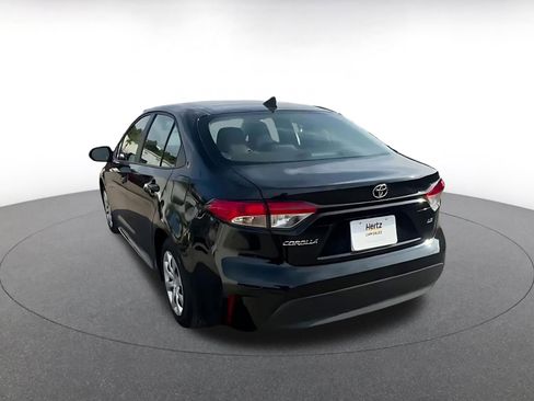 Used 2025 Toyota Corolla LE image 11