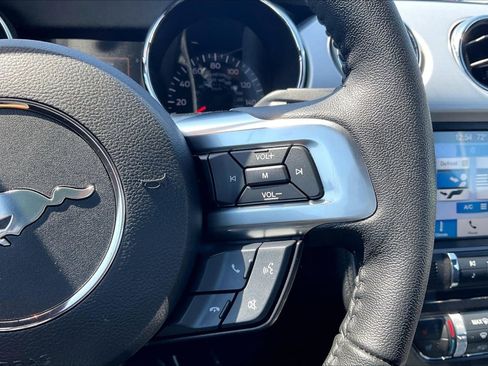 Used 2017 Ford Mustang GT Premium w/ Equipment Group 401A RWD image 16