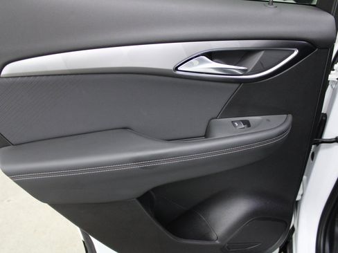 Used 2024 Buick Envision Sport Touring image 22