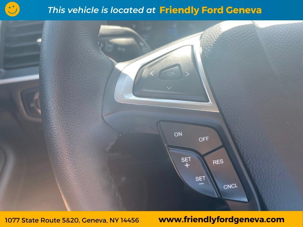 Used 2023 Ford Edge SEL w/ Sport Appearance Package AWD/4WD image 16