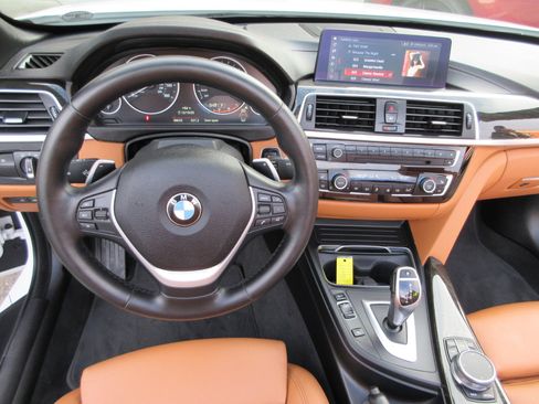 Used 2019 BMW 440i Convertible w/ Convenience Package image 35