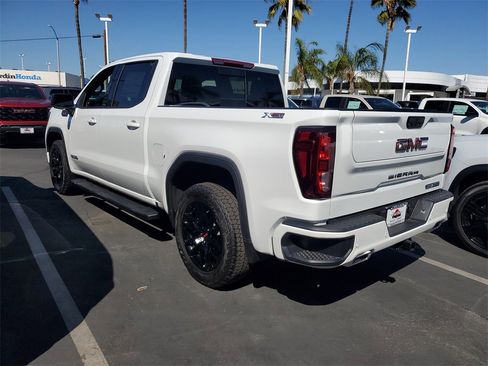 New 2026 GMC Sierra 1500 Elevation w/ Elevation Premium Package image 3
