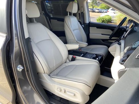 Used 2025 Honda Odyssey Touring image 20