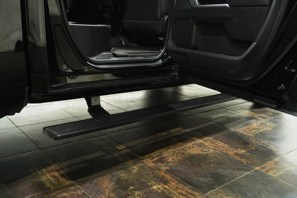 Used 2023 Toyota Tundra Platinum AWD/4WD image 12