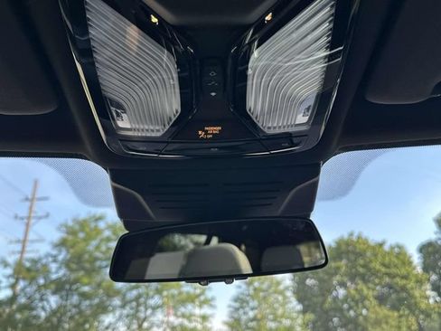 Used 2024 BMW X5 M60i w/ Climate Comfort Package AWD/4WD image 37