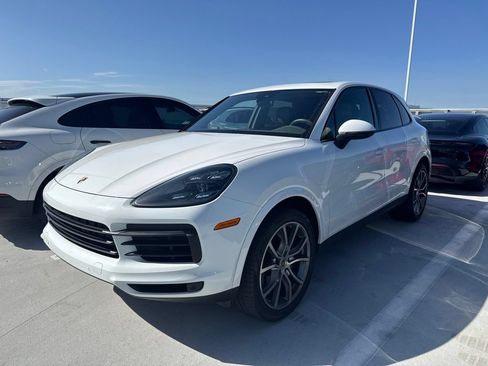 Used 2019 Porsche Cayenne AWD/4WD image 1
