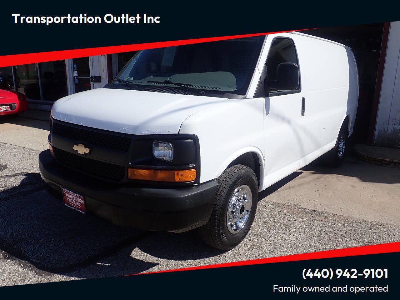 Used 2014 Chevrolet Express 2500 RWD image 1