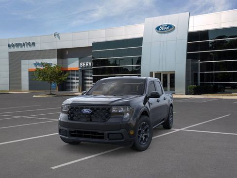 New 2025 Ford Maverick XLT w/ XLT Luxury Package image 2