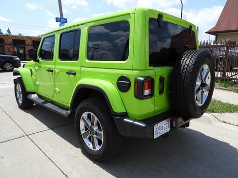 Used 2021 Jeep Wrangler Unlimited Sahara w/ Uconnect 4C Nav & Sound Group AWD/4WD image 6