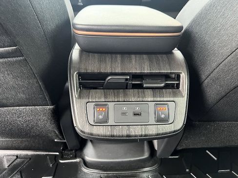 Certified 2024 Nissan Ariya AWD image 30