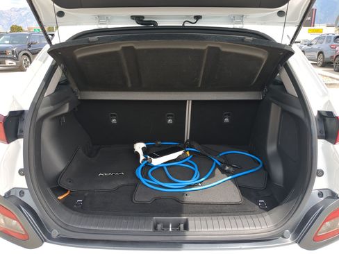 Used 2021 Hyundai Kona Ultimate w/ Cargo Package FWD image 31