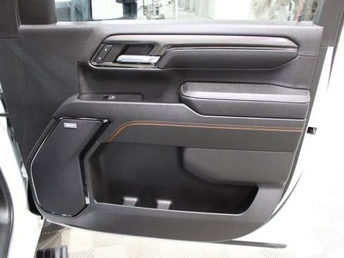 Used 2024 GMC Sierra 2500 AT4 w/ AT4 Premium Plus Package image 25