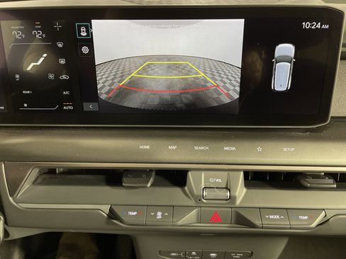 Used 2024 Kia EV9 Wind image 25