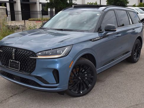 New 2026 Lincoln Aviator Reserve AWD/4WD image 12