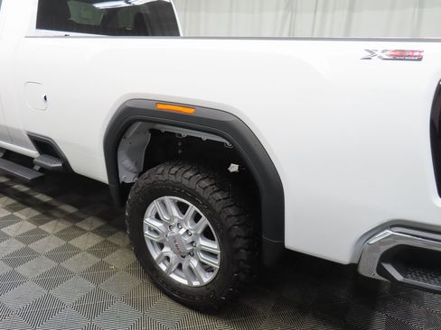 Used 2024 GMC Sierra 3500 SLE w/ SLE Convenience Package image 44