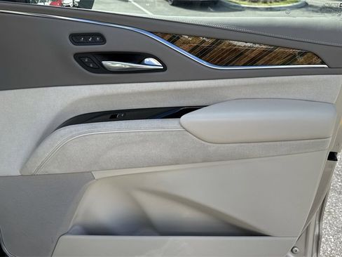 Used 2021 Cadillac Escalade Sport Platinum w/ Heavy-Duty Trailer Package image 44