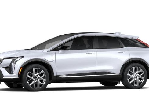 New 2026 Cadillac Optiq Luxury 2 RWD image 38