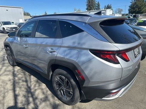 Used 2025 Hyundai Tucson Blue image 5