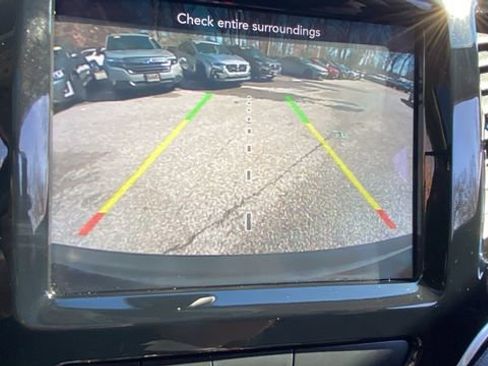 Used 2019 Jeep Cherokee Limited AWD/4WD image 26