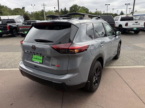 Used 2025 Nissan Rogue SV w/ Rock Creek Premium Package AWD/4WD image 6
