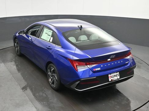 New 2026 Hyundai Elantra Limited image 42