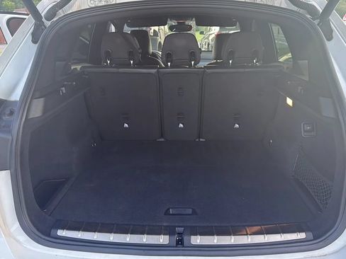 Used 2018 BMW X1 xDrive28i AWD/4WD image 16