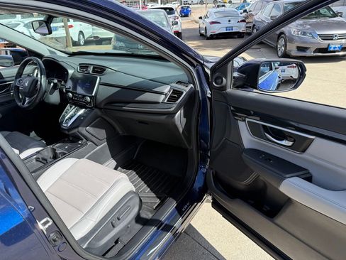 Used 2020 Honda CR-V Touring image 19