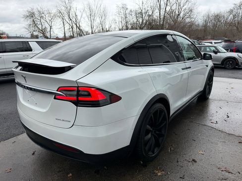 Used 2020 Tesla Model X Performance image 4