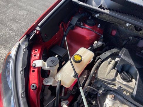 Used 2013 Toyota RAV4 XLE image 75