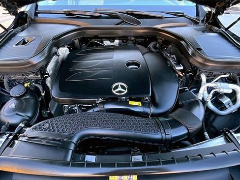 Certified 2022 Mercedes-Benz GLC 300 300 image 33