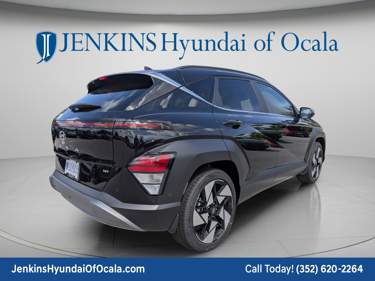New 2026 Hyundai Kona Limited FWD image 3