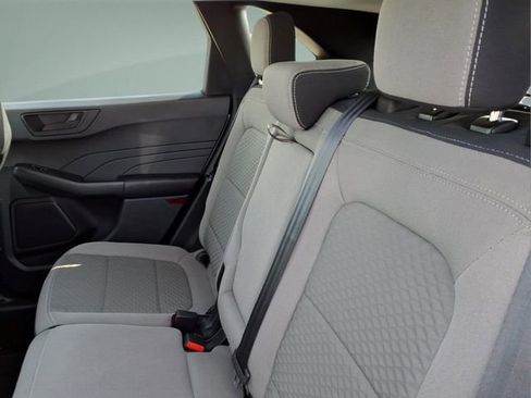 Used 2022 Ford Escape SE w/ SE Sport Appearance Package FWD image 16