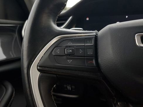 Used 2021 Jeep Grand Cherokee L Laredo w/ Luxury Tech Group I AWD/4WD image 26