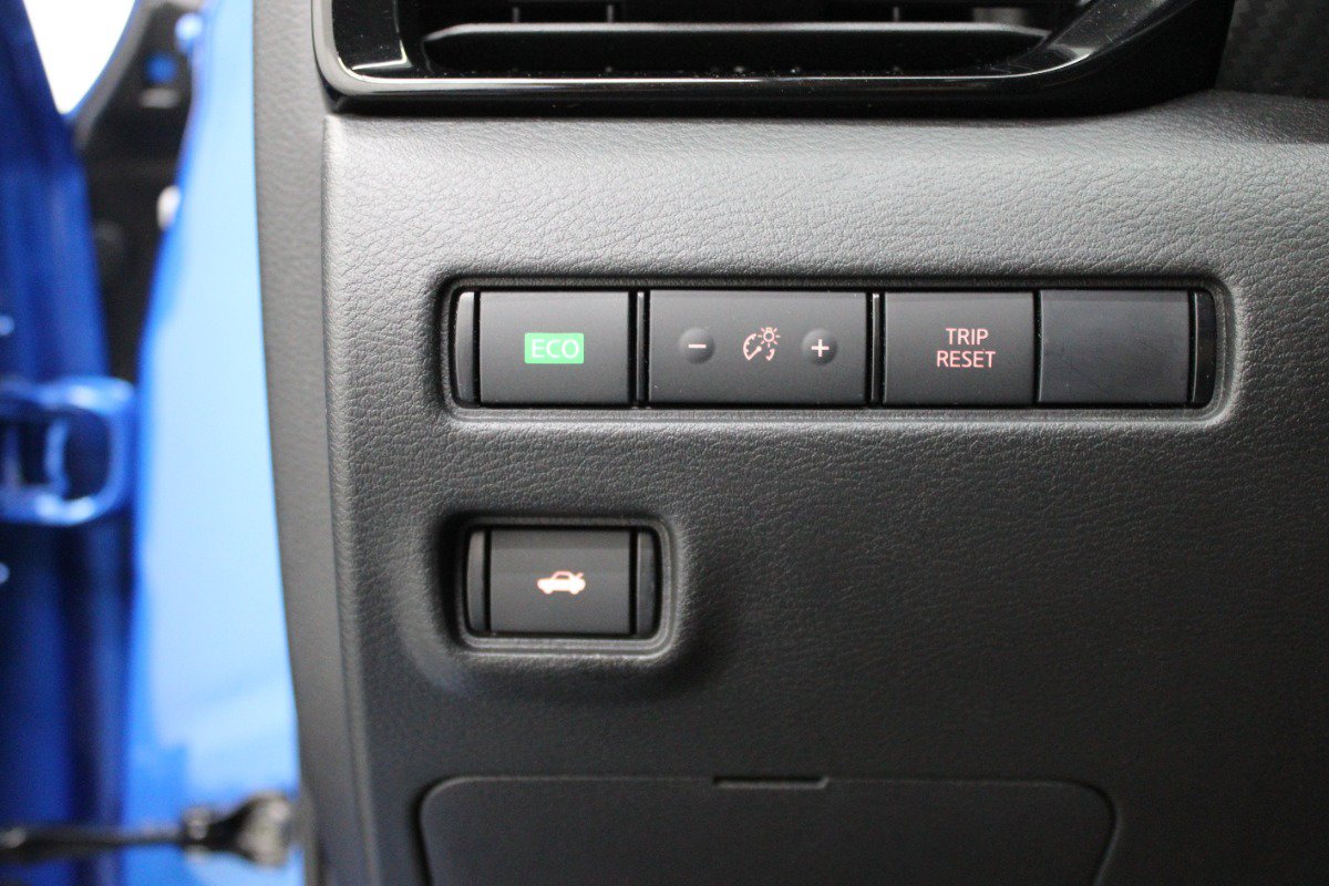 Used 2023 Nissan Sentra SV w/ All-Weather Package FWD image 15