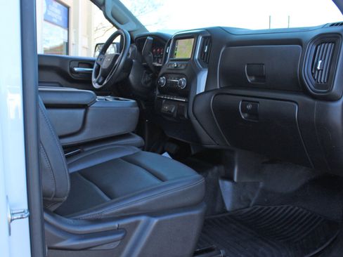 Used 2024 Chevrolet Silverado 2500 W/T w/ WT Convenience Package image 31