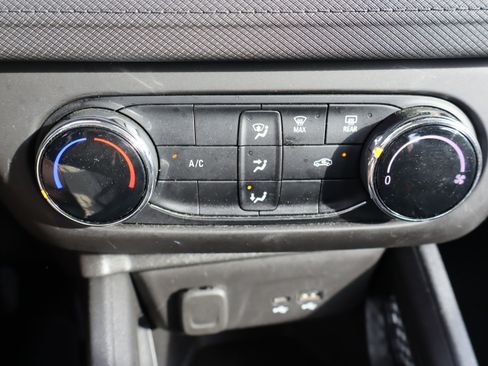 Certified 2024 Chevrolet TrailBlazer LS image 27