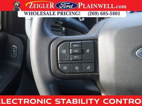 Used 2024 Ford F250 XL w/ Snow Plow/Camper Package image 11