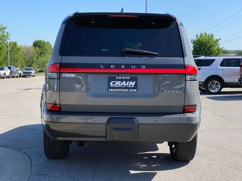 Used 2024 Lexus GX 550 w/ Accessory Package (2T) AWD/4WD image 6