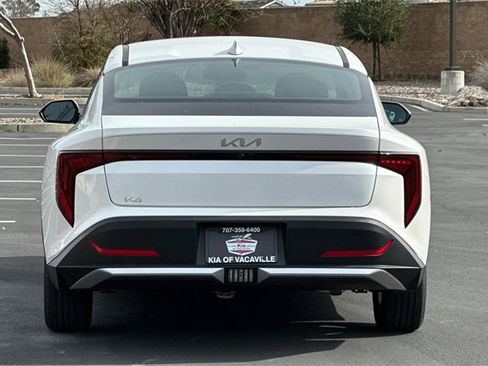 New 2026 Kia K4 LXS image 6