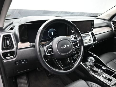 Used 2022 Kia Sorento SX Prestige AWD/4WD image 14