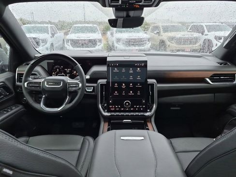 Used 2026 GMC Yukon Denali w/ Denali Reserve Package image 31