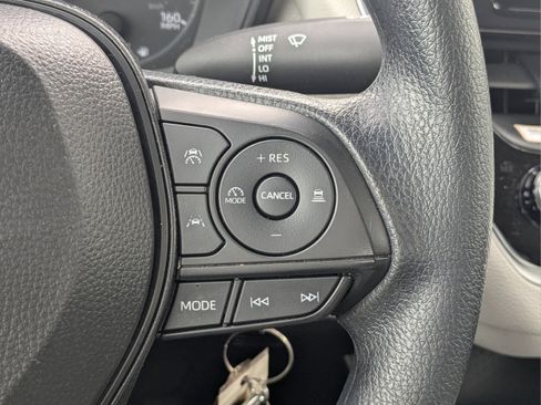 Used 2024 Toyota Corolla LE FWD image 24