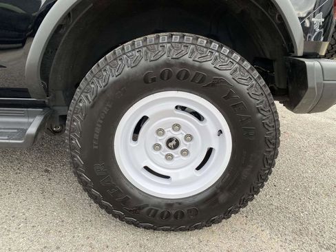 Used 2025 Ford Bronco Heritage Edition image 7