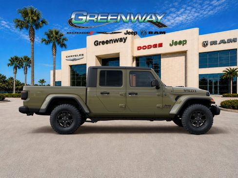 New 2026 Jeep Gladiator Sport AWD/4WD image 21